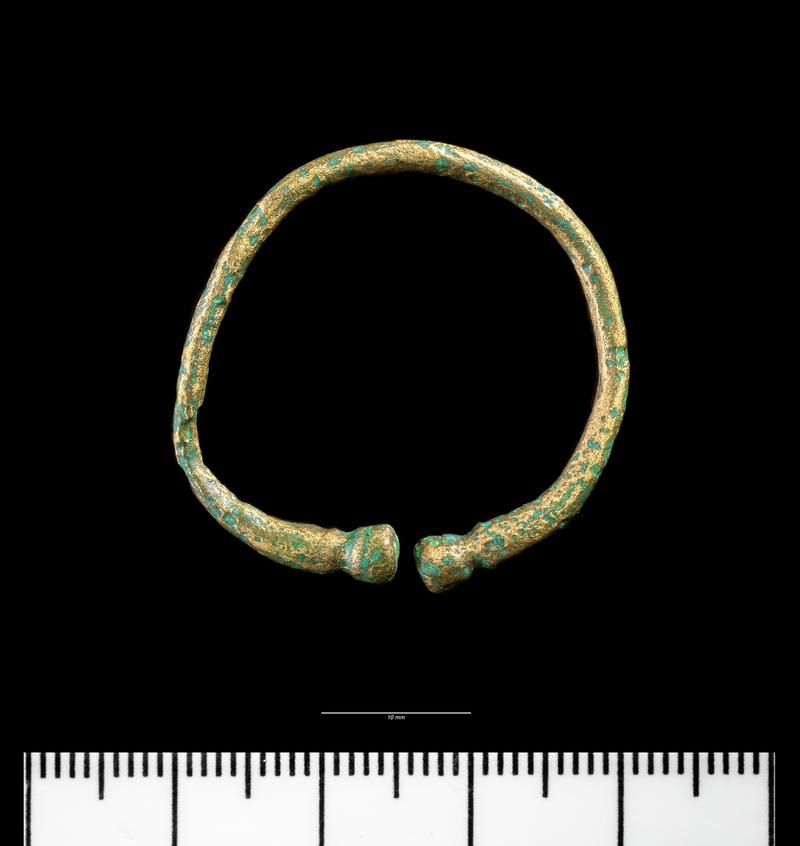 Roman copper alloy penannular brooch