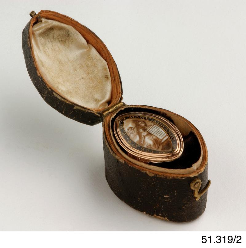 Mourning ring