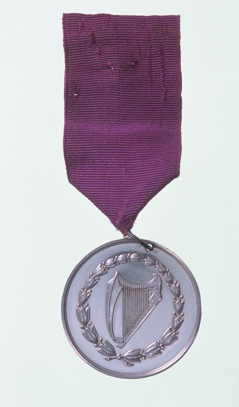 Medal (front) awarded to the South Wales Choral Union ('Y Côr Mawr'), 1873