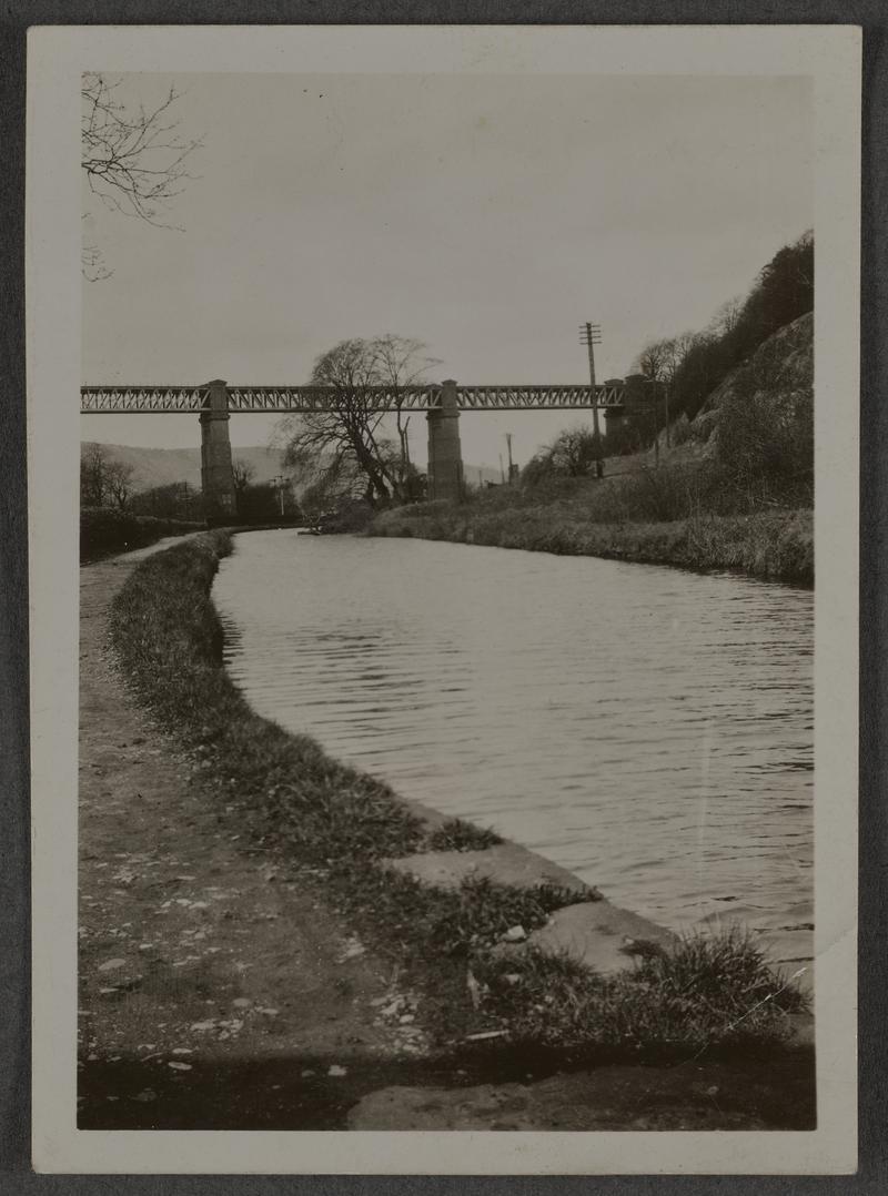 Walnut Tree viaduct, photograph