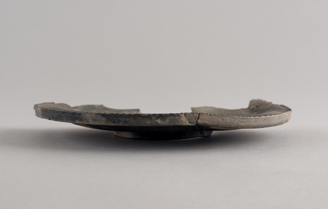 Roman terra nigra plate