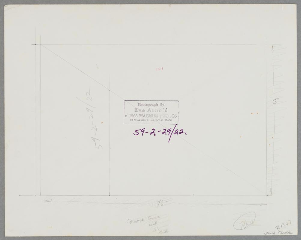 Pum Munud Cyntaf Babi, Port Jefferson