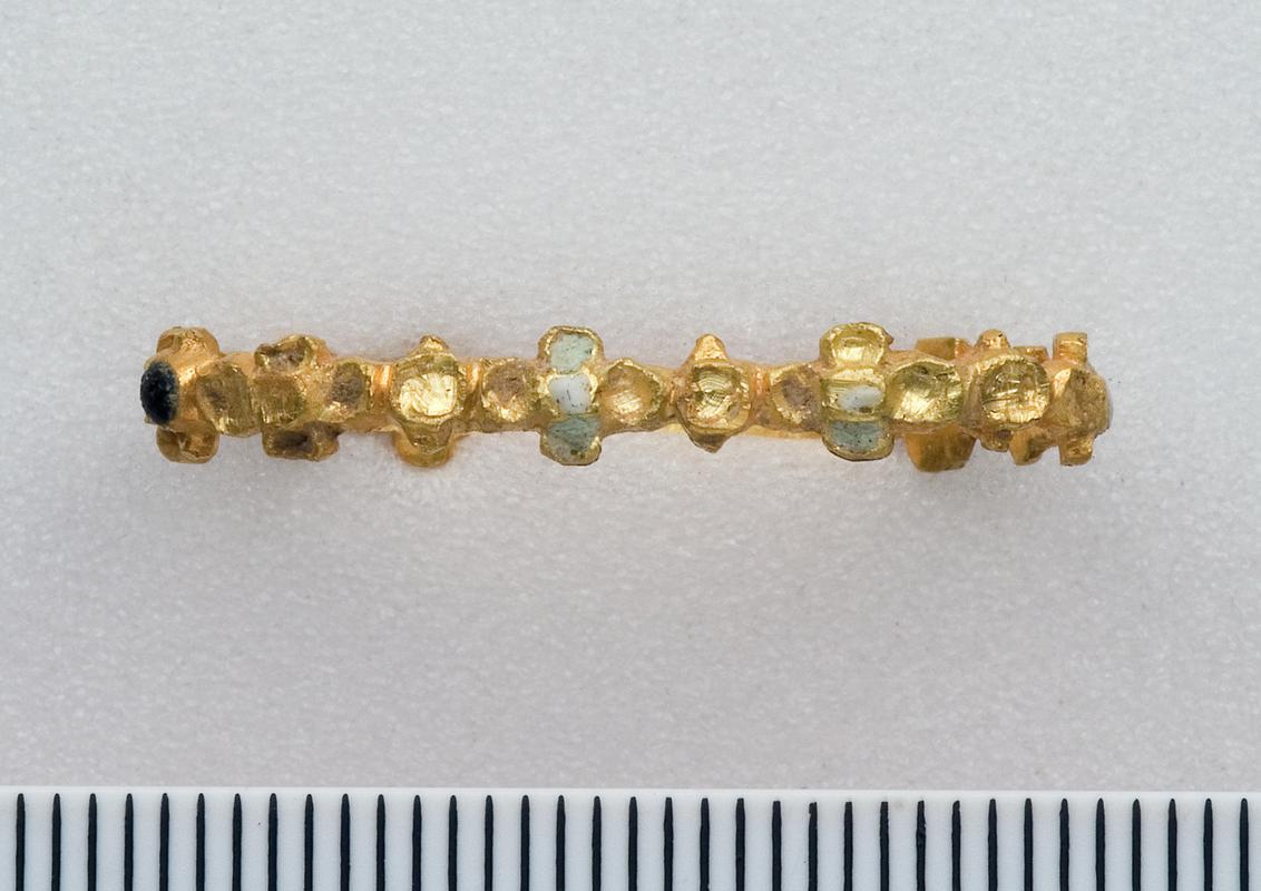 Post-Medieval gold finger ring