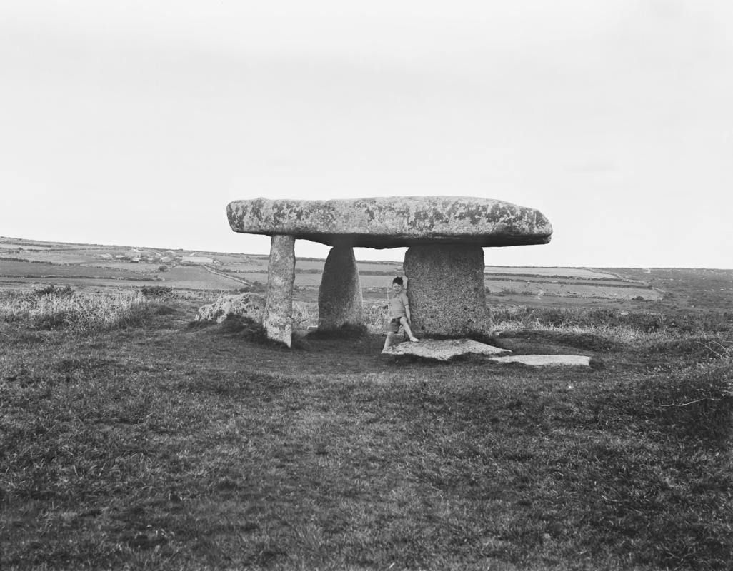 Lanyon Quoit from W in 1937