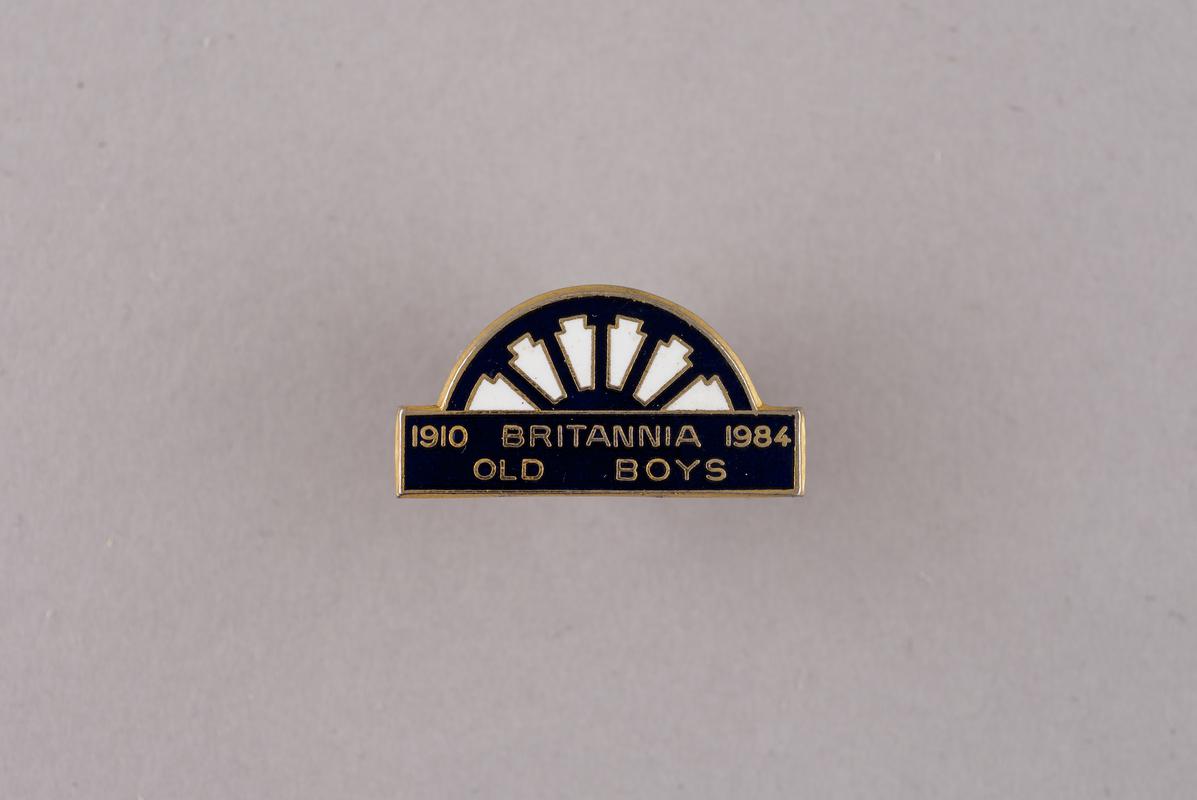 Britannia Old Boys, badge