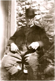 Mr Evan Griffiths, crinjar o Langurig, sir Drefaldwyn, 1928