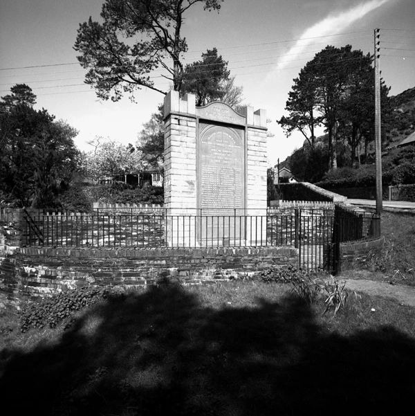 Chwarel Lechi Oakley