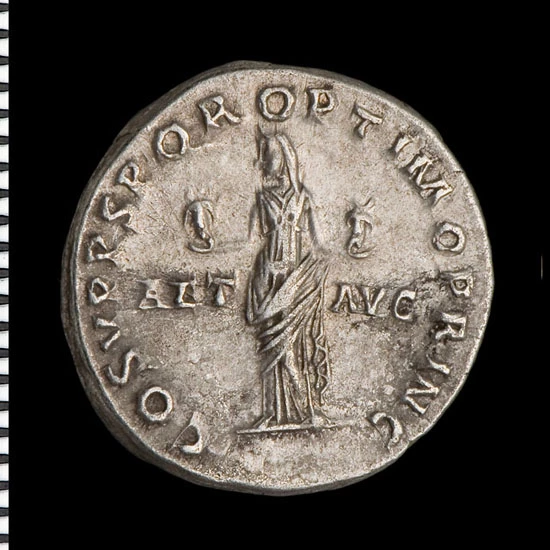 Tragwyddoldeb, yn dal yr haul a'r lloer [Trajan]