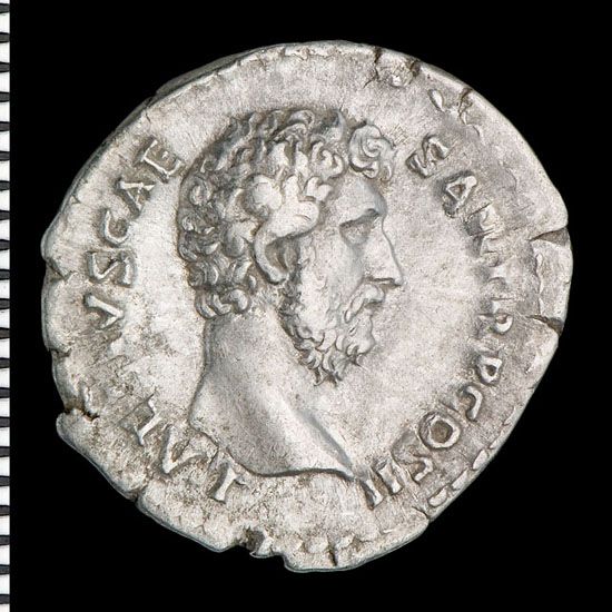 L. Aelius (136-8); penodwyd yn olynydd i Hadrian, ond bu farw'n gyntaf