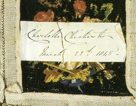 Roedd y geiriau 'Charlotte Chichester March 22nd 1845' i'w gweld ar un o'r sgwariau cynfaswaith.