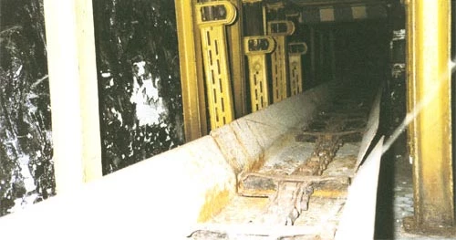 Tŷ Talygarn: golygfa o'r model maint llawn o dalcen glo