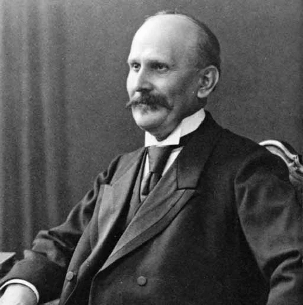 Rudolf Blaschka, tua 1895. Delwedd trwy garedigrwydd Yr Amgueddfa Fotanegol, Prifysgol  Harvard, Cambridge, MA.