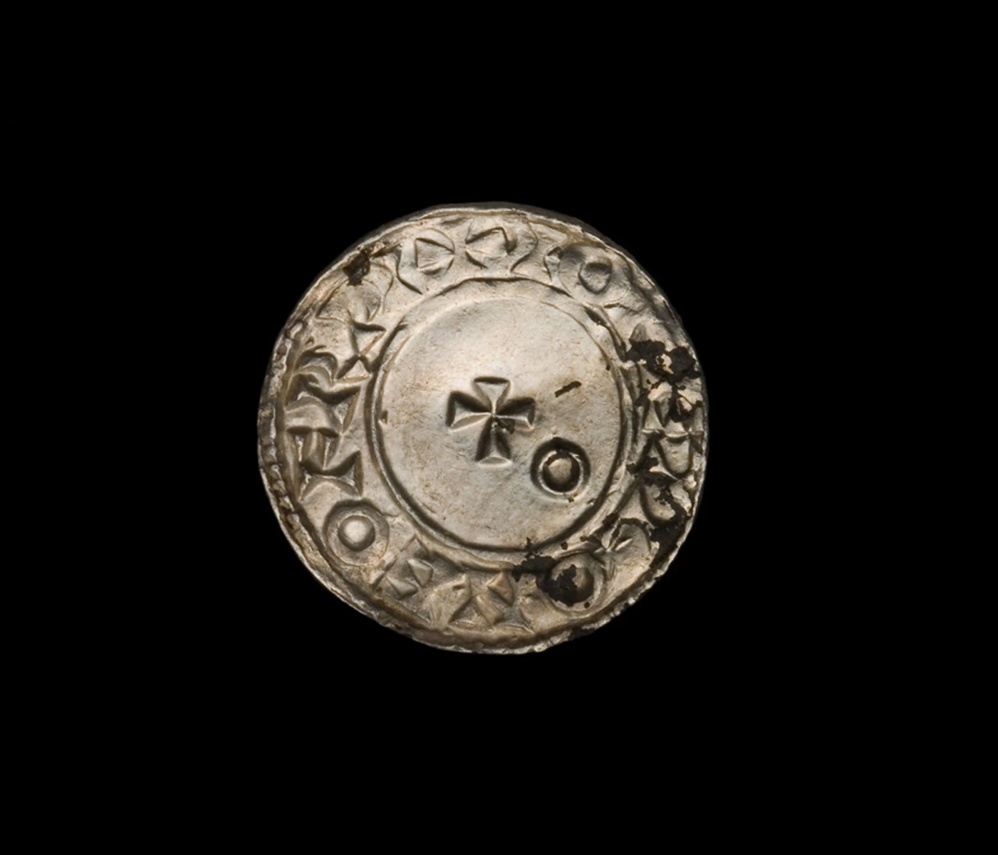 Edward, 'Bust Facing'; Efrog, Iocetel