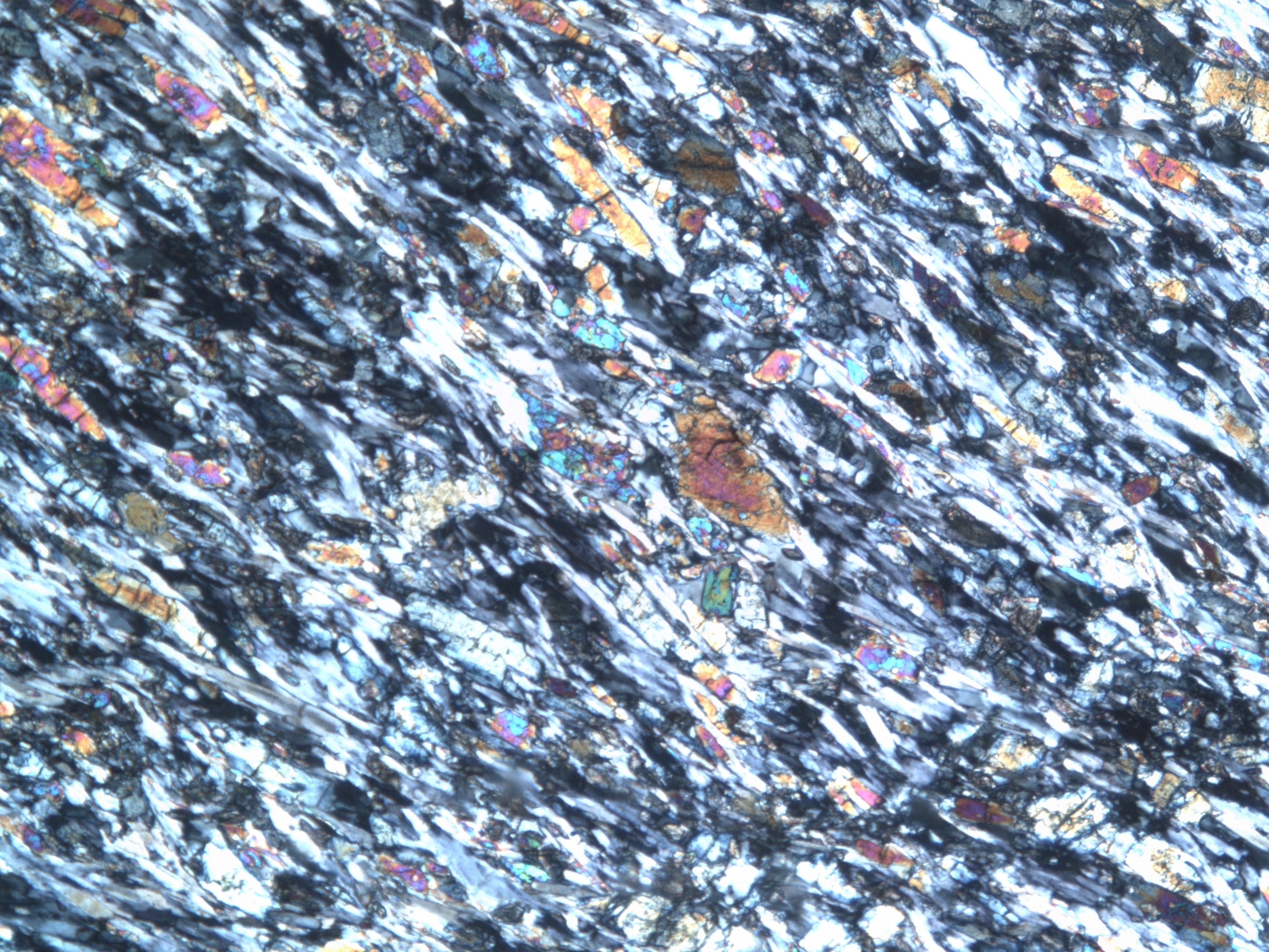 Glaucophane mewn sgist glas, Môn.