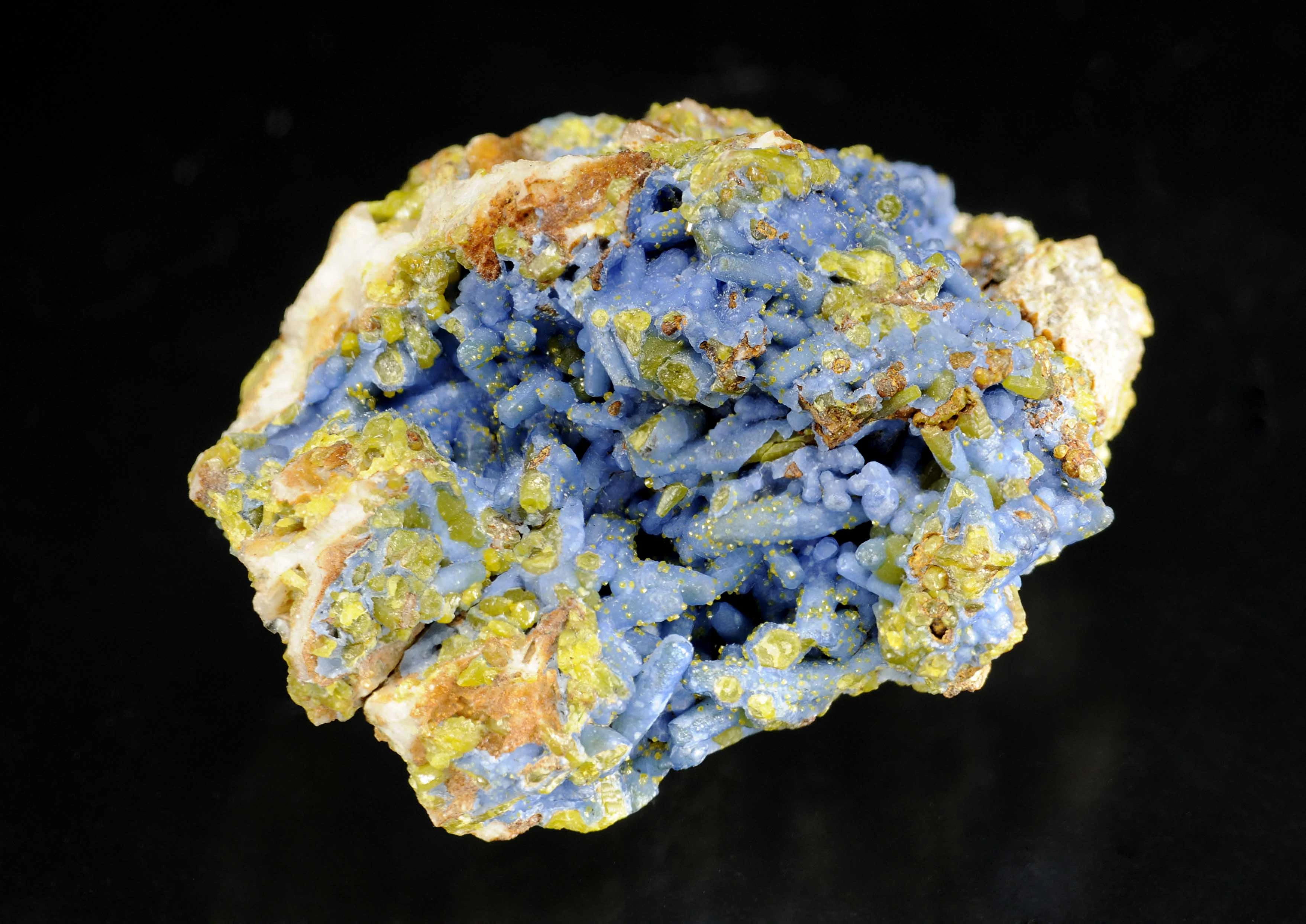 Plumbogummite ar Pyromorphite