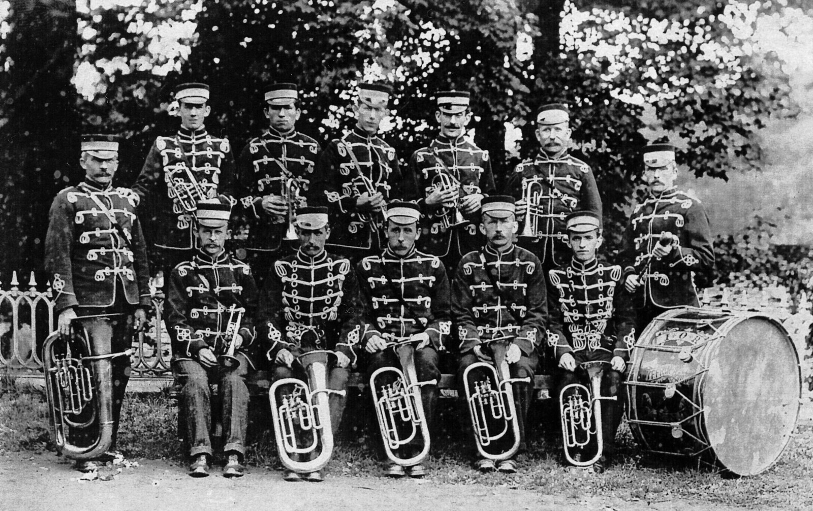 Band Dirwest Dyffryn Bargod, 1909  