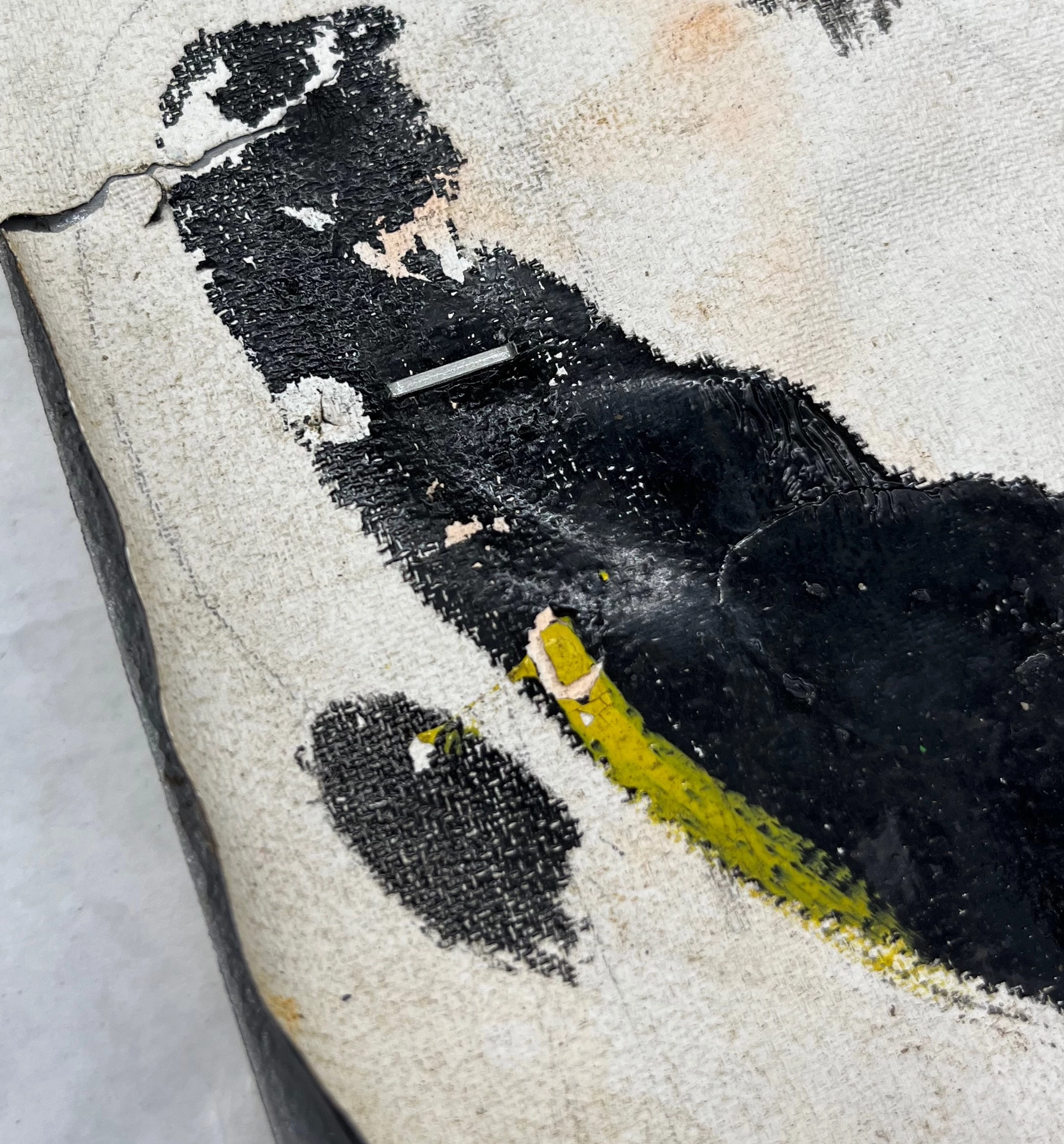 Sanctions Now ar ôl caledu’r paent