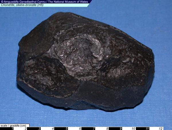 Awyrfeini: Condrit, olifin-bronsit (H5)