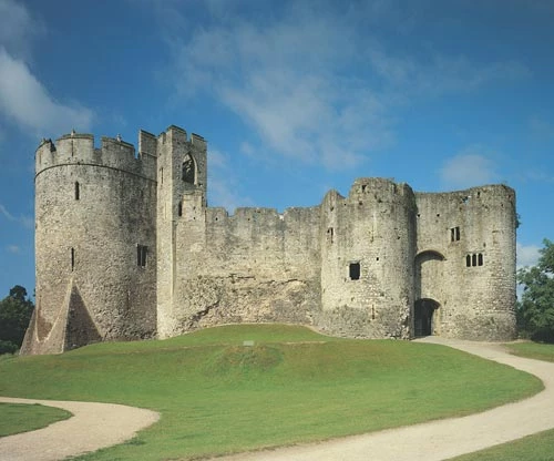 Castell Cas-gwent © Cadw, Llywodraeth Cynulliad Cymru (Hawlfraint y Goron)