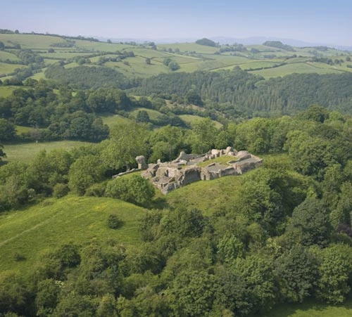 Castell Dolforwyn. © Cadw, Llywodraeth Cynulliad Cymru (Hawlfraint y Goron)