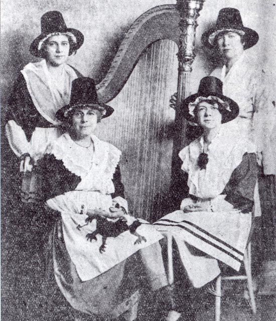 Y <em>Welsh Ladies Quartette</em>, grŵp canu o Seattle, Talaith Washington, 1932.