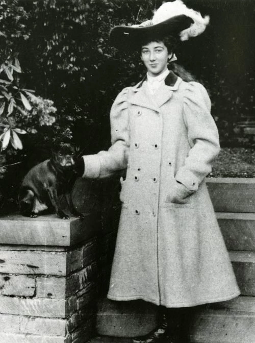 Miss Rita Morgan Richardson, Rhos-y-gilwen, Cilgerran